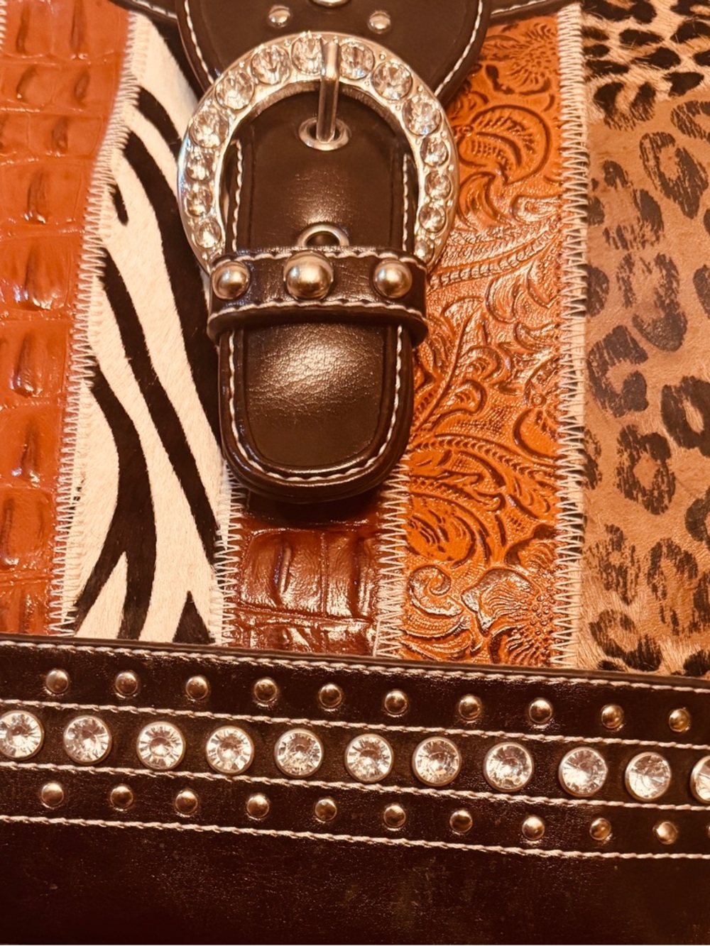 Fabulous Multicolor Animal Print Rhinestone Studded Shoulder Bag! - Picture 5 of 16